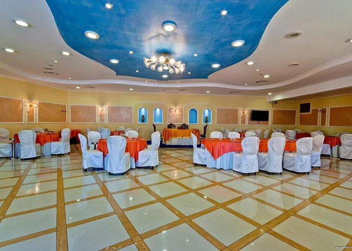 Hotell La Perla 4*