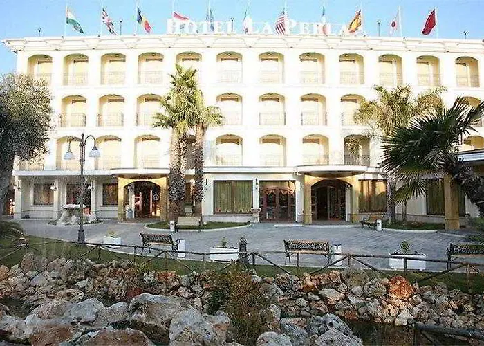 La Perla Hotell 4*