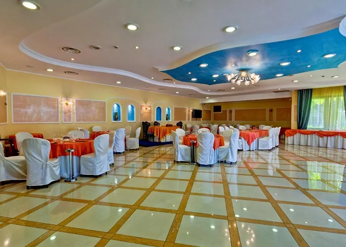 Hotell La Perla 4*