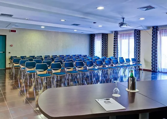 La Perla Hotell 4*