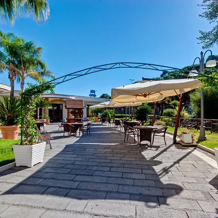 Hotel La Perla 4*